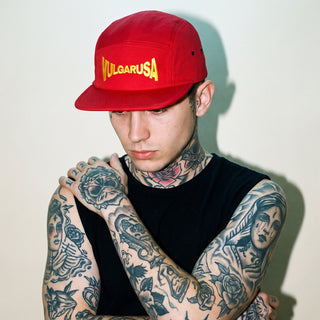Arched Font Cap